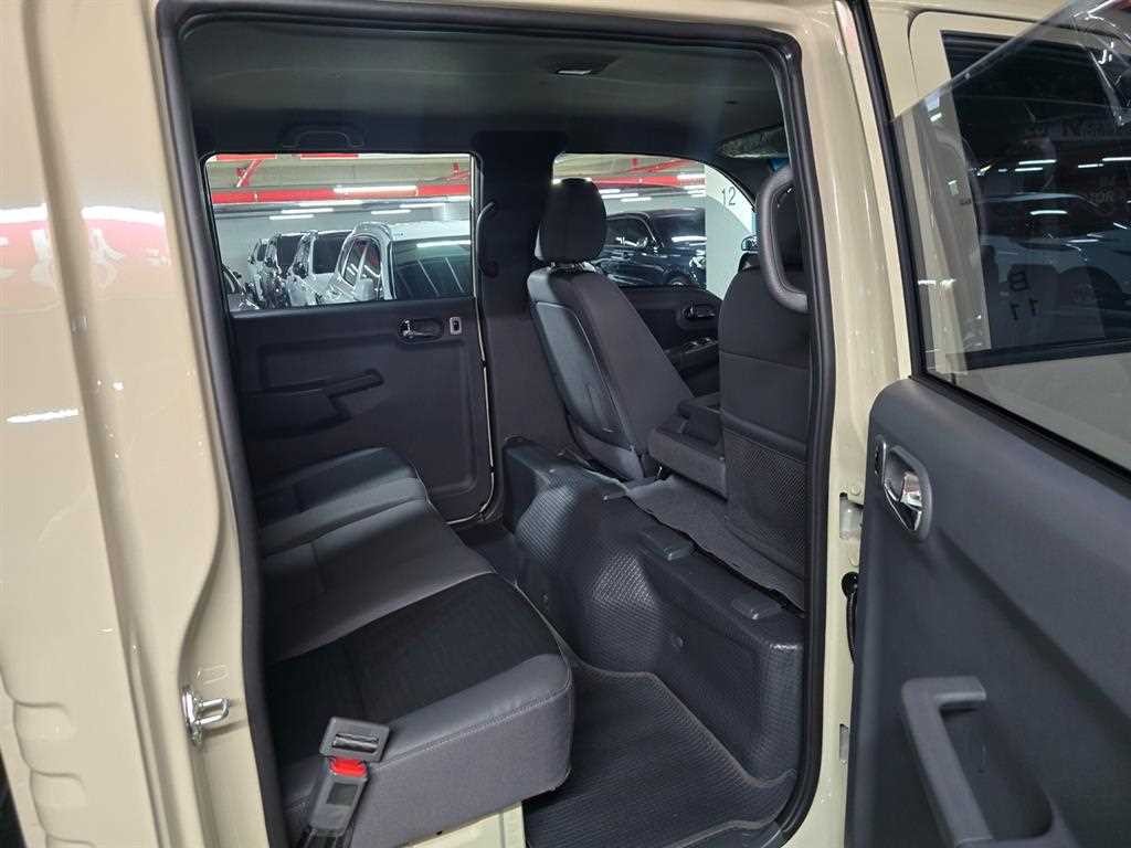 소형화물 카고(소형) [카고]봉고3 (LPG2.5터보) 더블캡/초장축/2WD GLS 이미지 16