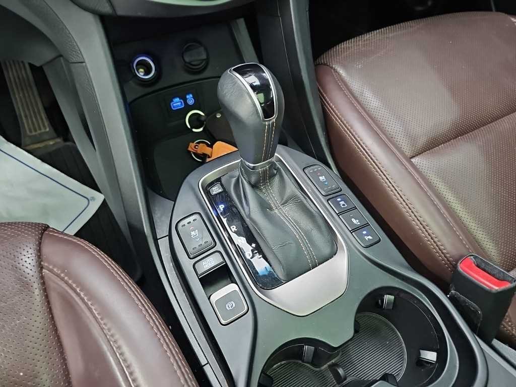 현대 맥스크루즈 더뉴맥스크루즈 E-VGT R2.2 2WD 파이니스트에디션 이미지 8