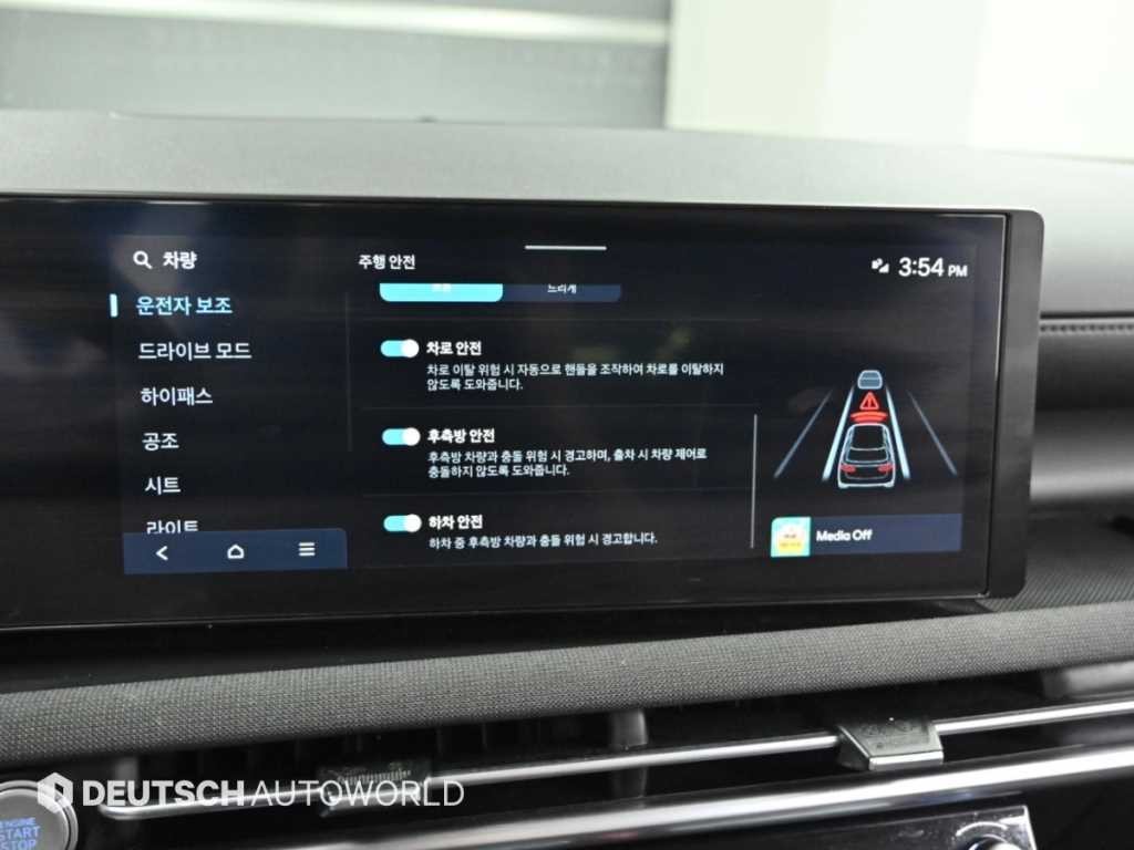 현대 투싼 더 뉴 투싼 (NX4) 가솔린 1.6 터보 2WD 프리미엄 이미지 17