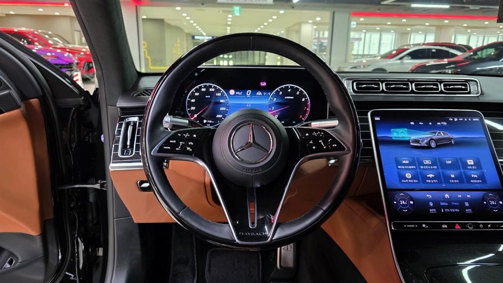 벤츠 S 클래스 S클래스-W223 마이바흐 S580 4MATIC 이미지 4