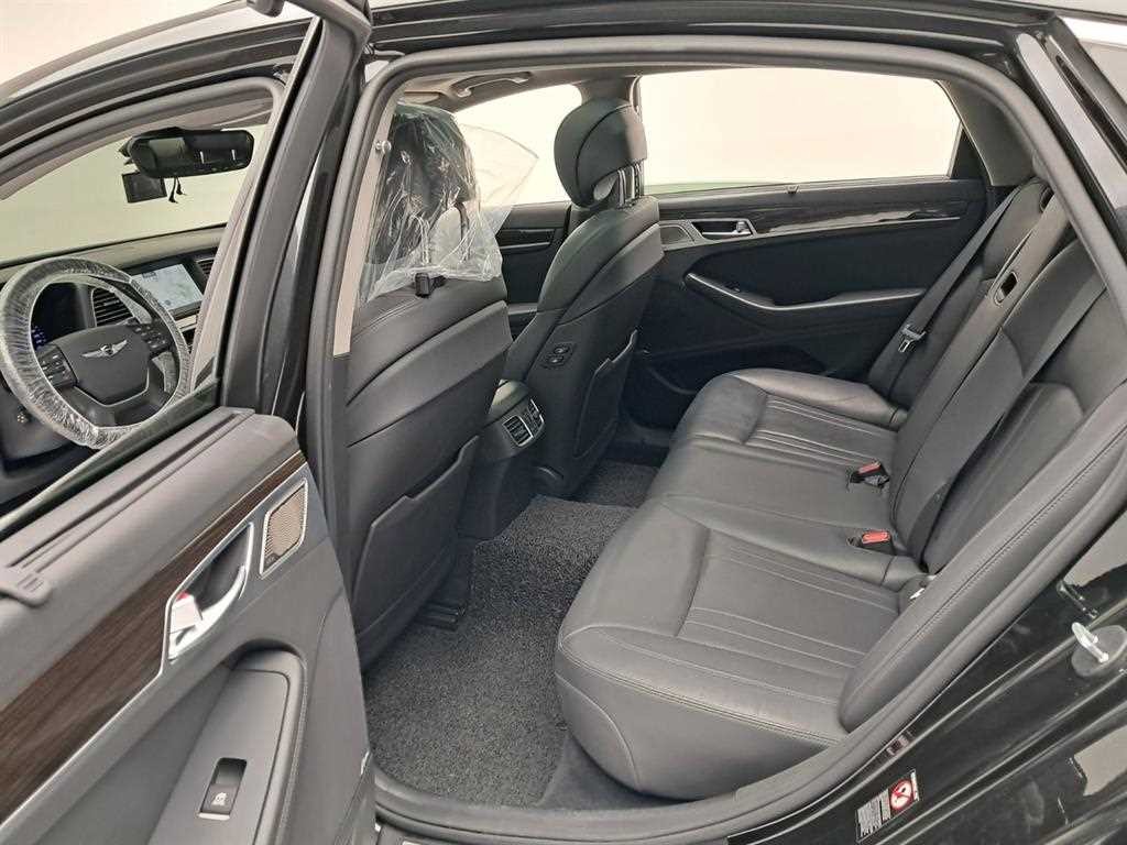 제네시스 G80 3.3 GDI AWD 프리미엄 럭셔리 이미지 12