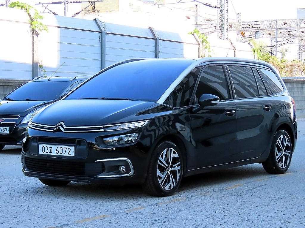 시트로엥 C4 그랜드 C4 피카소 1.6 B-HDI 필 이미지 2