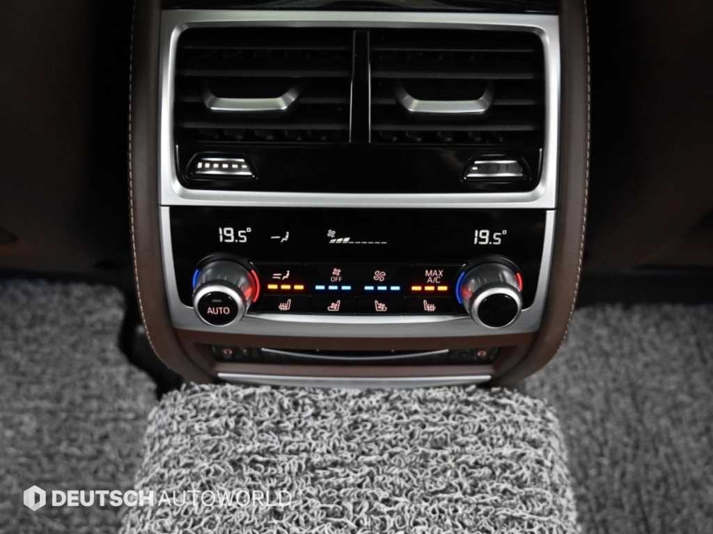 BMW 7시리즈 7시리즈 (G11) 740Li xDrive M SPORT 스포츠 이미지 16