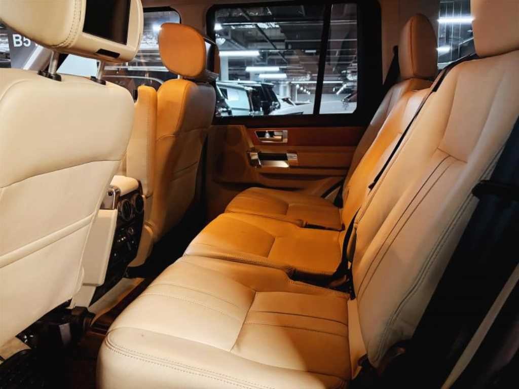 랜드로버 디스커버리 디스커버리4 3.0 SDV6 HSE 이미지 13
