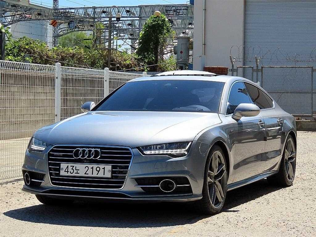 아우디 A7 50 TFSI 콰트로 스포츠 이미지 1