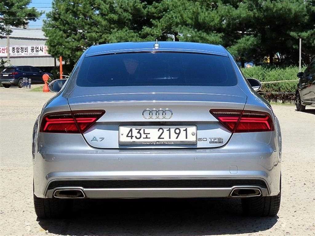 아우디 A7 50 TFSI 콰트로 스포츠 이미지 4