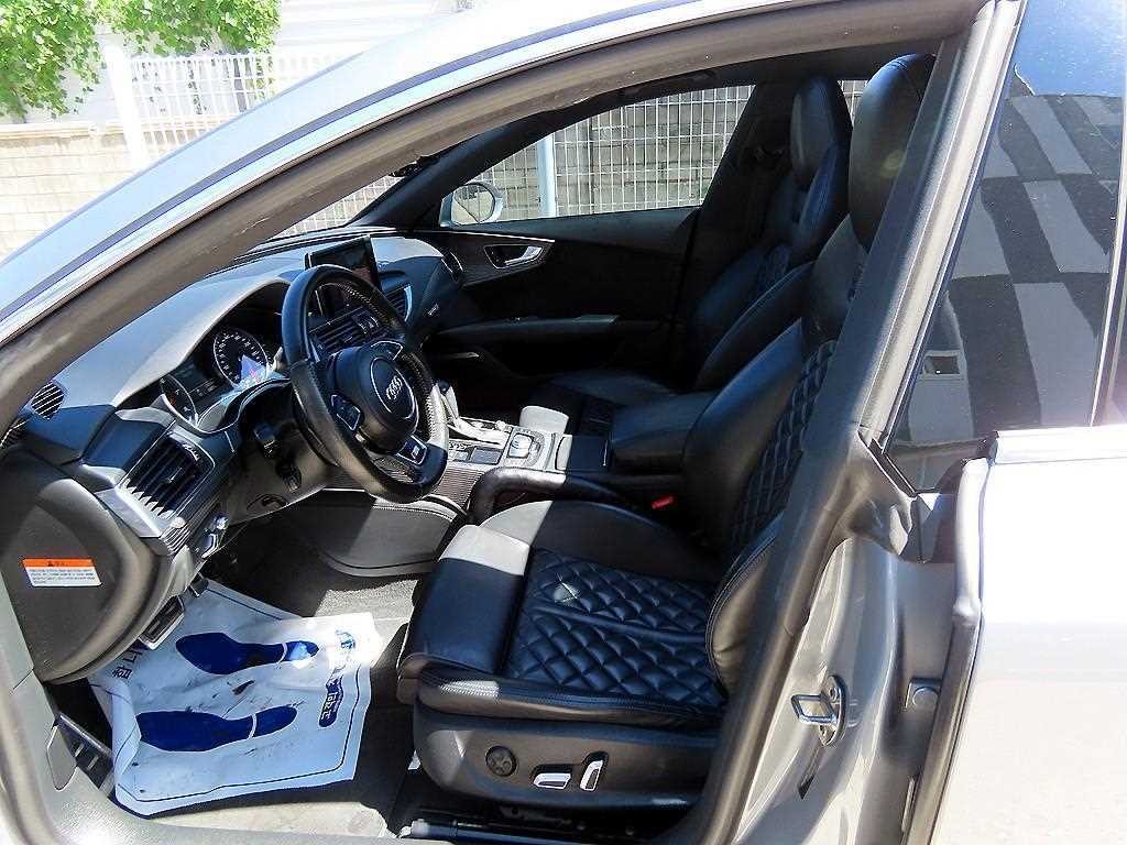 아우디 A7 50 TFSI 콰트로 스포츠 이미지 5