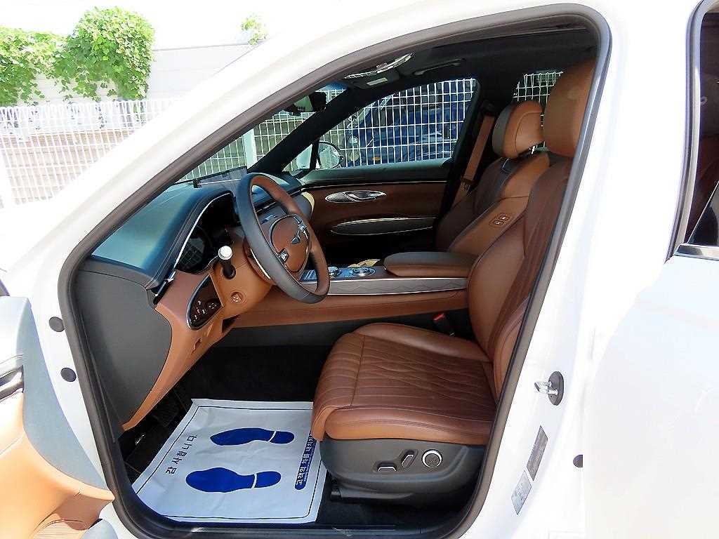 제네시스 GV70 2.5T 가솔린 AWD 이미지 1