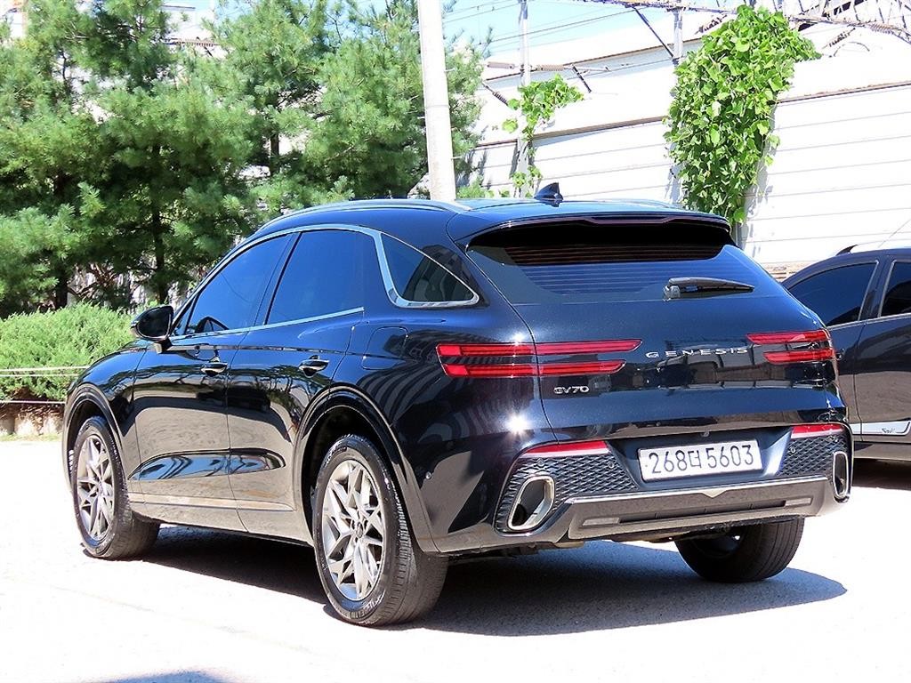 제네시스 GV70 2.5T 가솔린 2WD 기본형 이미지 3