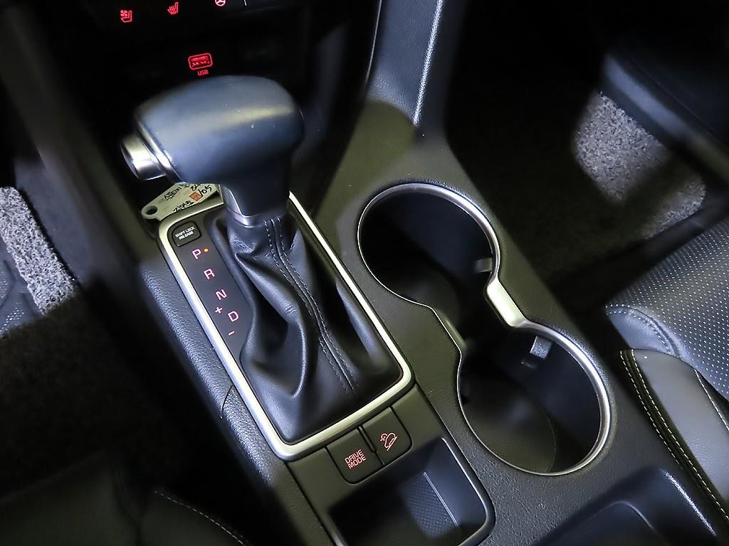기아 스포티지 스포티지 더 볼드 2.0 디젤 2WD 프레스티지 이미지 12
