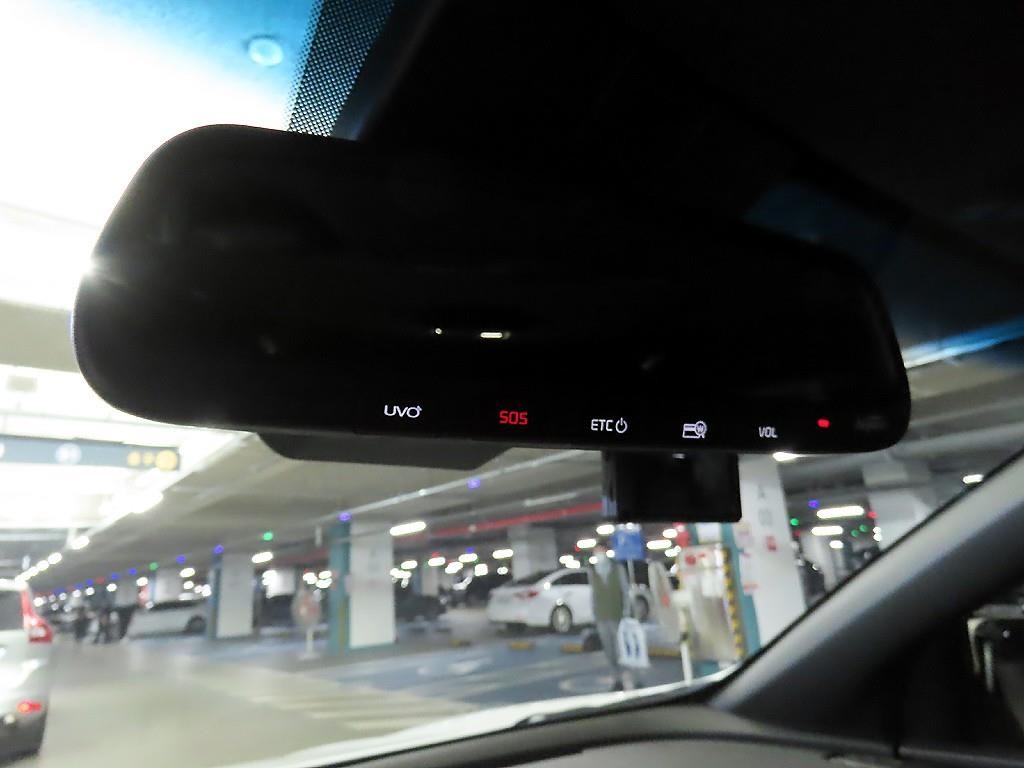 기아 스포티지 스포티지 더 볼드 2.0 디젤 2WD 프레스티지 이미지 15