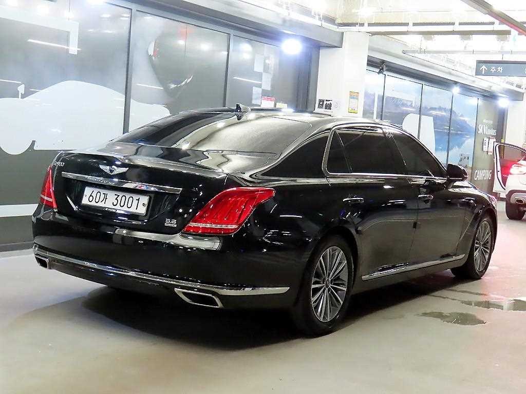 제네시스 EQ900 3.8 GDI AWD 프리미엄 럭셔리 이미지 4