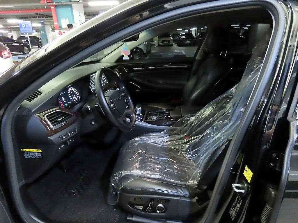 제네시스 EQ900 3.8 GDI AWD 프리미엄 럭셔리 이미지 6