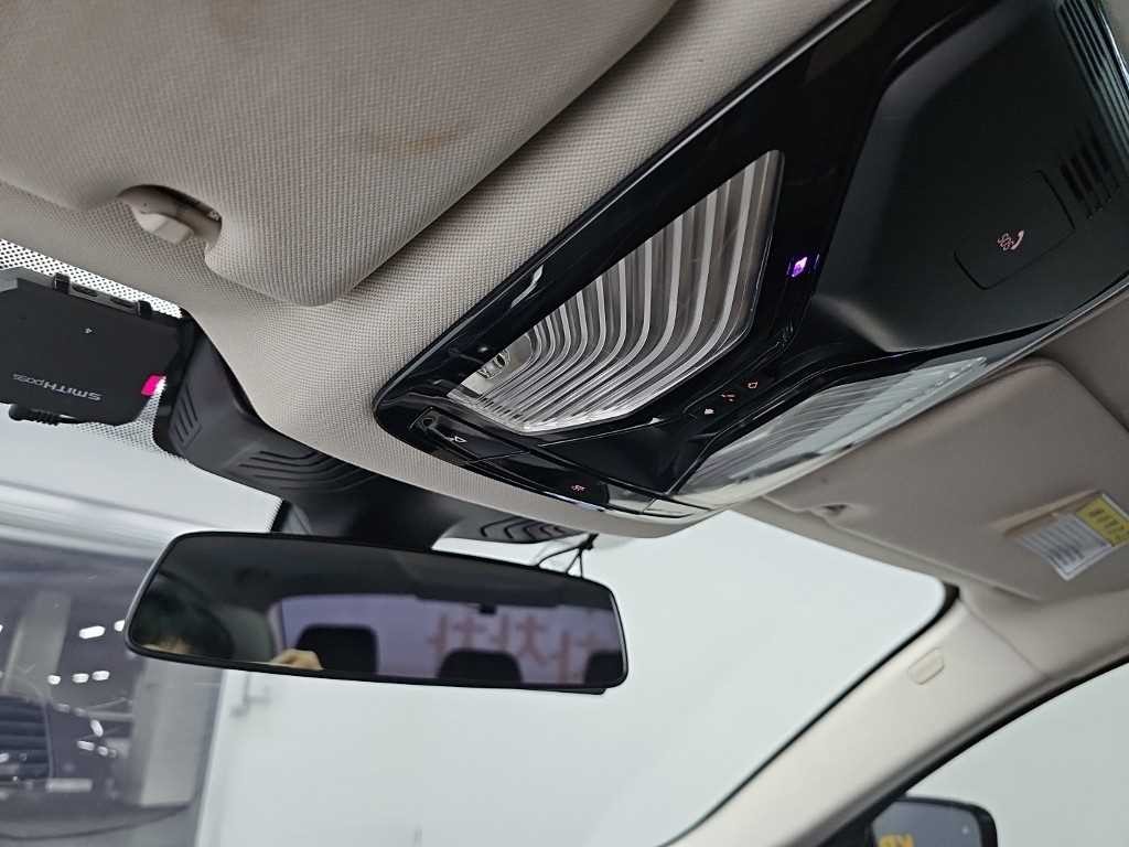 BMW 5시리즈 5시리즈 (G30) 530i 럭셔리 플러스 이미지 18