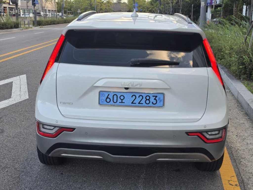 기아 니로 디 올 뉴 니로 EV 어스 이미지 6