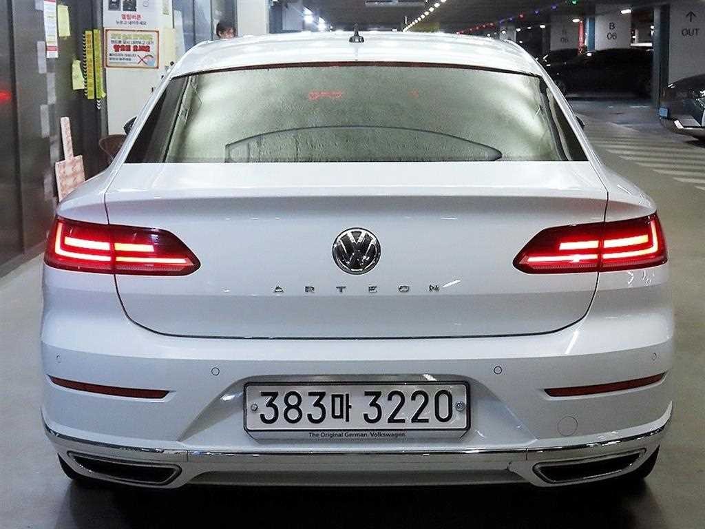 폭스바겐 아테온 2.0 TDI 엘레강스 프레스티지 이미지 5