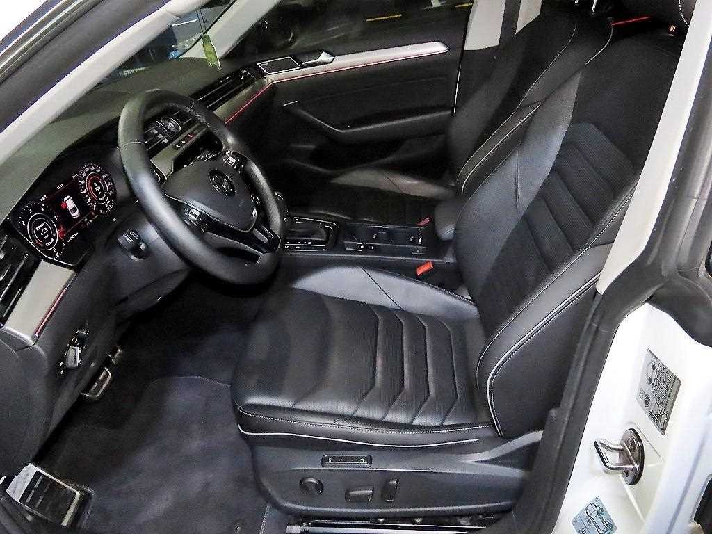 폭스바겐 아테온 2.0 TDI 엘레강스 프레스티지 이미지 6