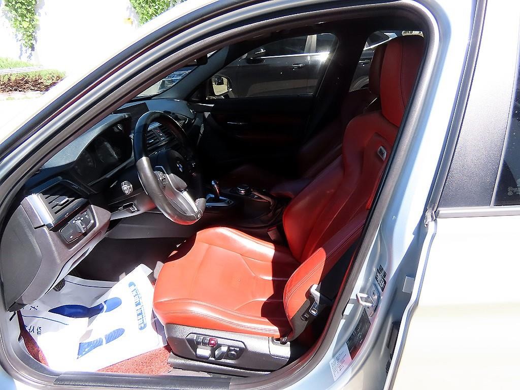 BMW 3시리즈 M3 (F80, E90) M3 세단 이미지 5