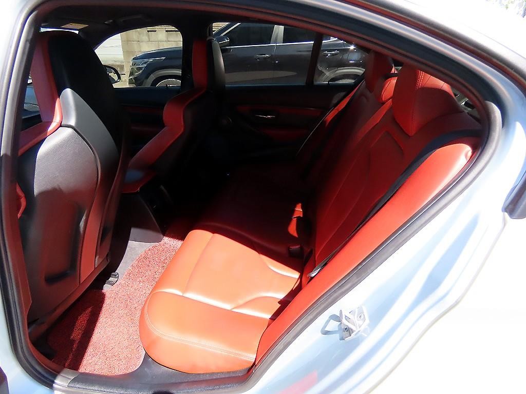 BMW 3시리즈 M3 (F80, E90) M3 세단 이미지 6