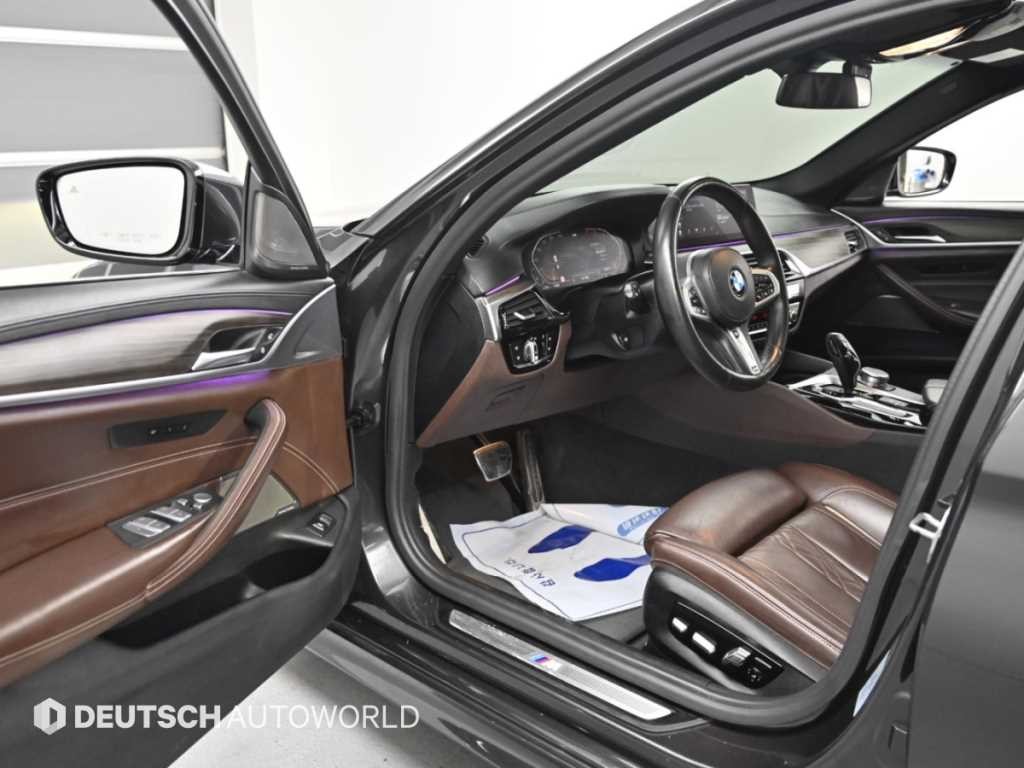 BMW 5시리즈 5시리즈 (G30) 520i M 스포츠 이미지 11
