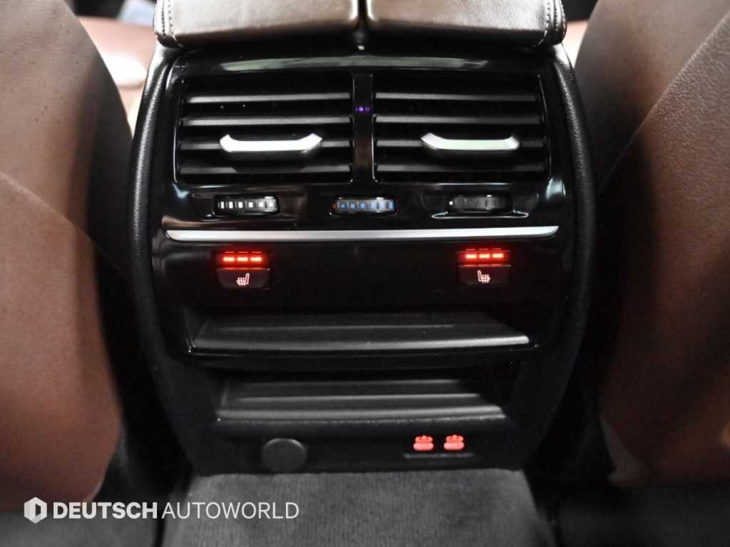 BMW 5시리즈 5시리즈 (G30) 520i M 스포츠 이미지 16