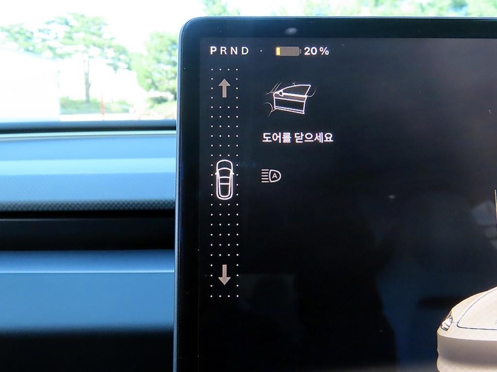 테슬라 모델 3 퍼포먼스 이미지 9