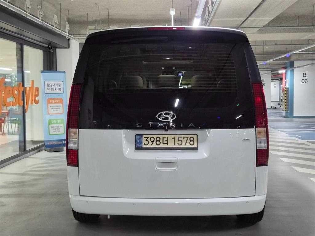 현대 스타리아 4WD 디젤 투어러 모던 9인승 이미지 4