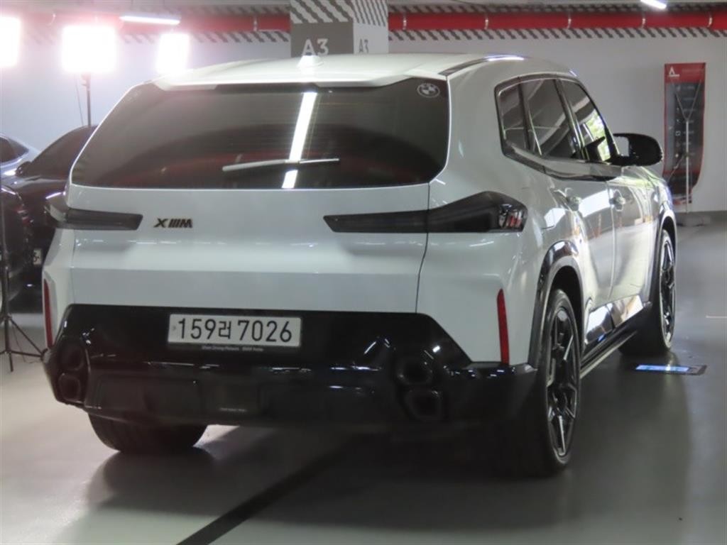 BMW XM XM (G09) 4.4 이미지 3