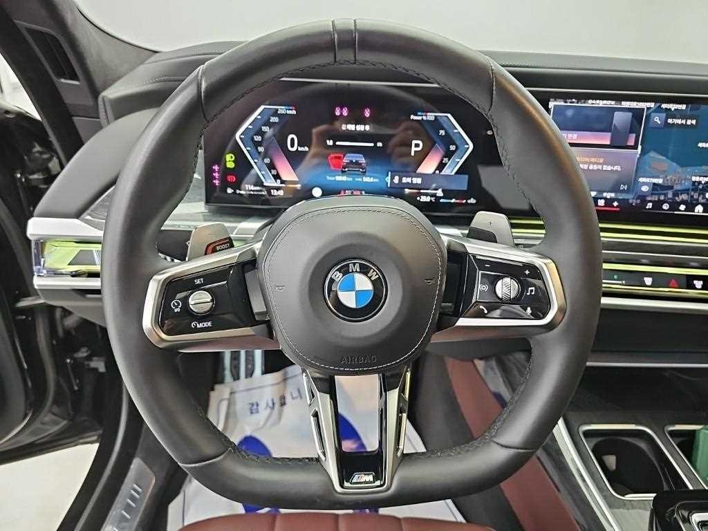 BMW 7시리즈 7시리즈 (G70) 740i sDrive M 스포츠 이미지 9