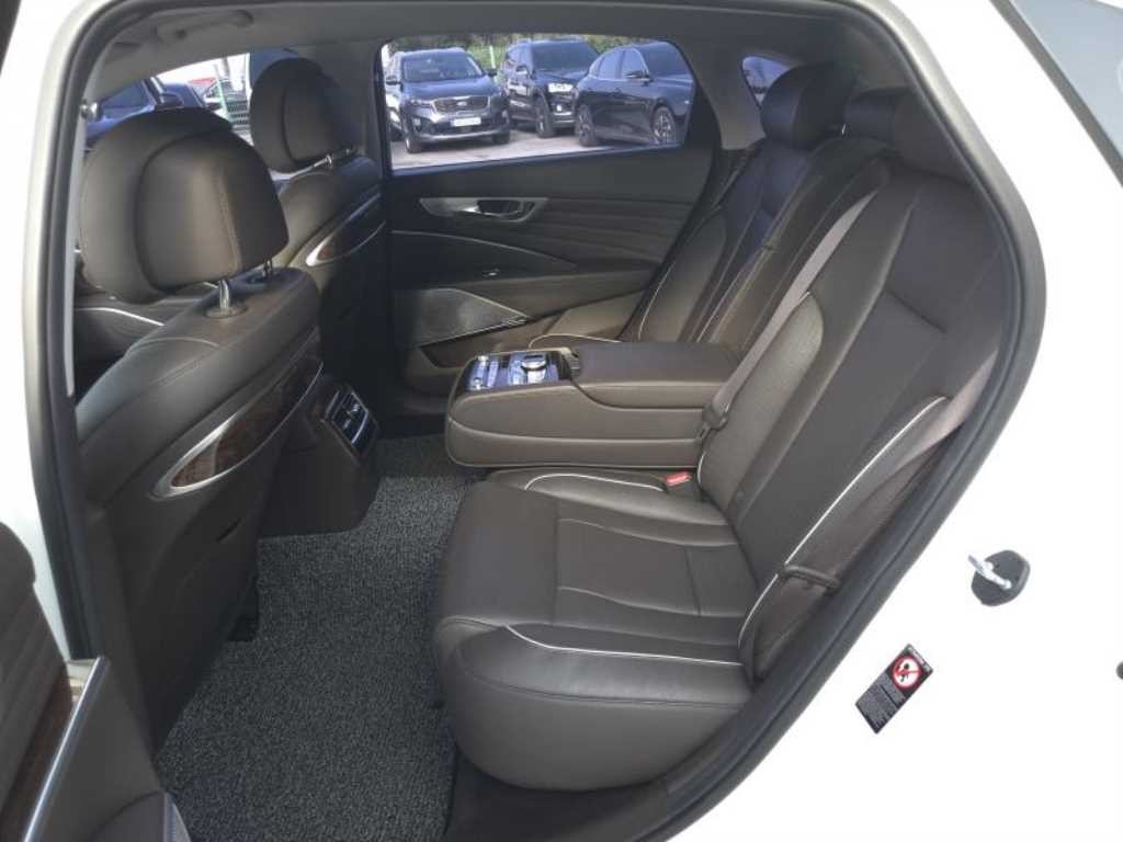 기아 K9 더 K9 3.8 GDI AWD 플래티넘Ⅰ 이미지 6
