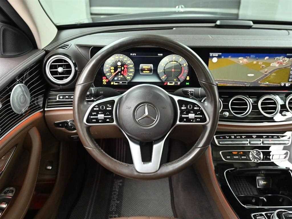 벤츠 E 클래스 E-클래스 W213 E450 4MATIC 익스클루시브 이미지 14