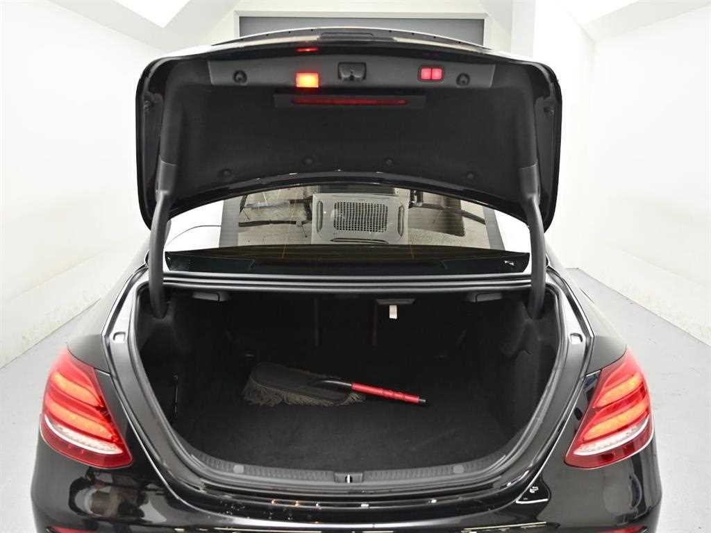 벤츠 E 클래스 E-클래스 W213 E450 4MATIC 익스클루시브 이미지 20