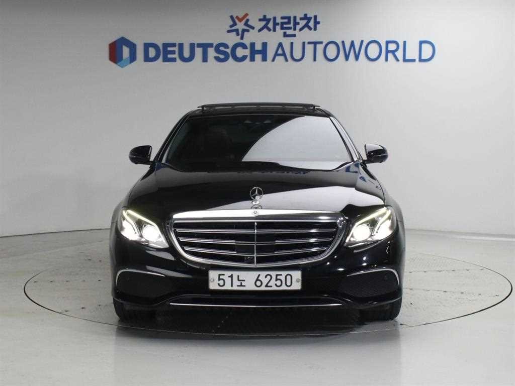 벤츠 E 클래스 E-클래스 W213 E450 4MATIC 익스클루시브 이미지 4