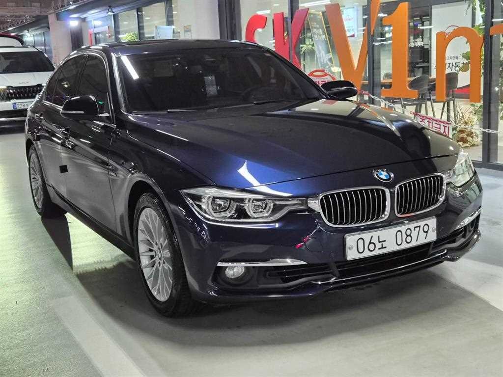 BMW 3시리즈 3시리즈 (F30) 320i 럭셔리 이미지 1