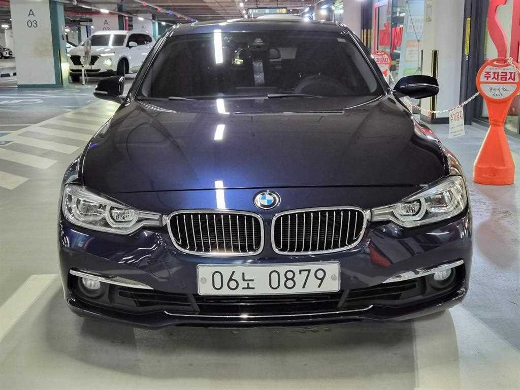 BMW 3시리즈 3시리즈 (F30) 320i 럭셔리 이미지 2