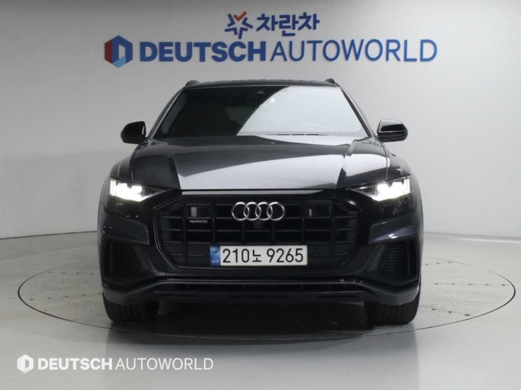 아우디 Q8 55 TFSI 콰트로 프리미엄 이미지 3