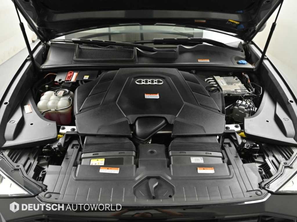 아우디 Q8 55 TFSI 콰트로 프리미엄 이미지 6