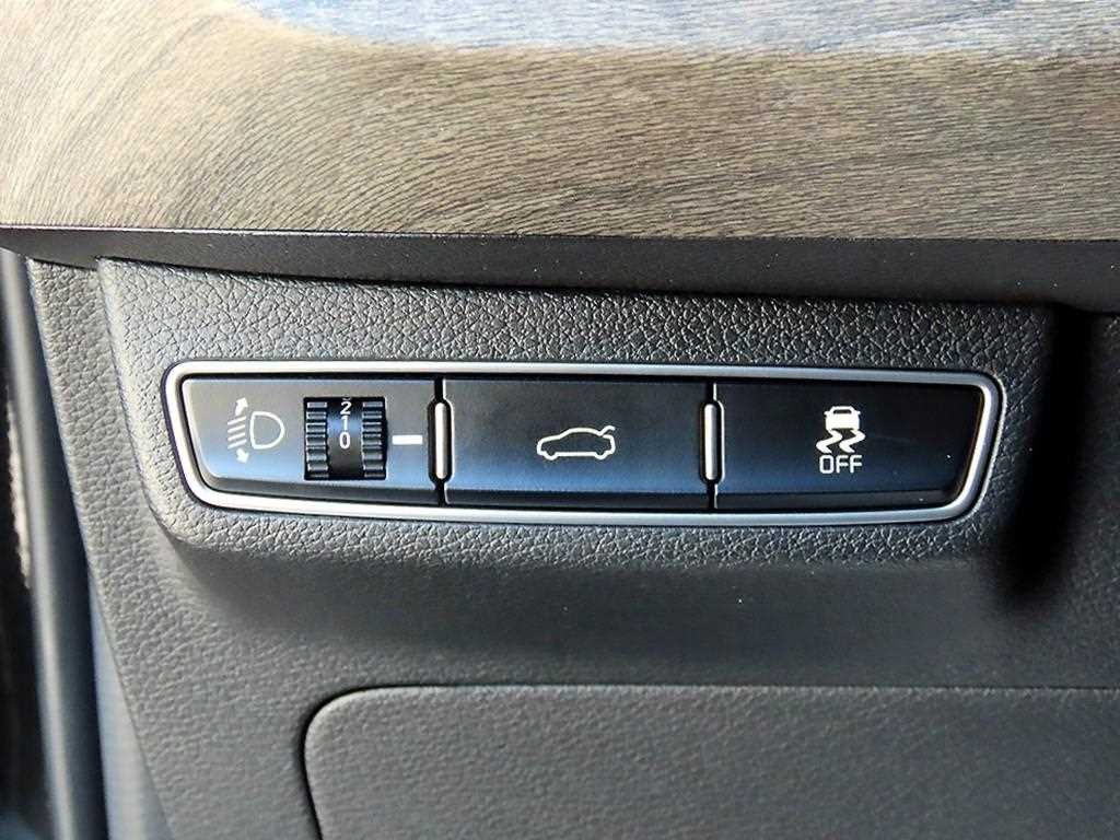기아 K8 3.5 LPG 2WD 렌터카 트렌디 이미지 12