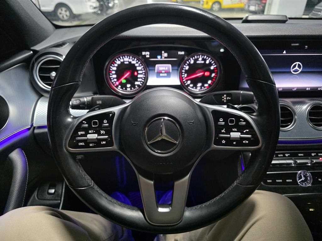 벤츠 E 클래스 E-클래스 W213 E250 아방가르드 이미지 9