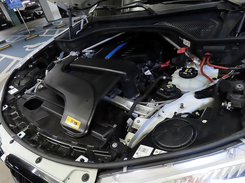 BMW X5 X5 (F15) xDrive 40e I 퍼포먼스 이미지 19