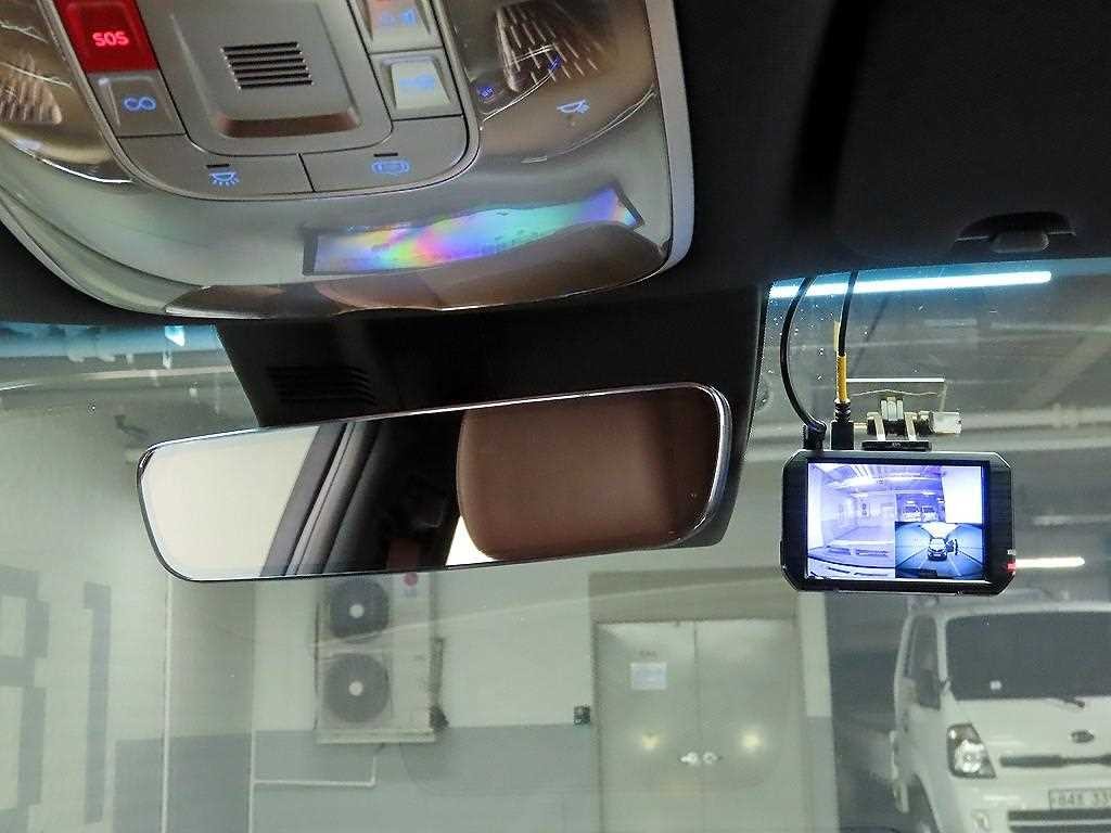 제네시스 GV70 2.5T 가솔린 AWD 기본형 이미지 17
