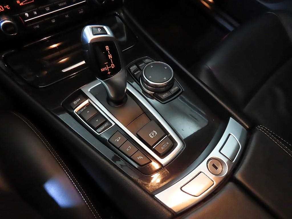 BMW 그란투리스모 5시리즈 GT (F07) GT 30d xDRIVE 이미지 12