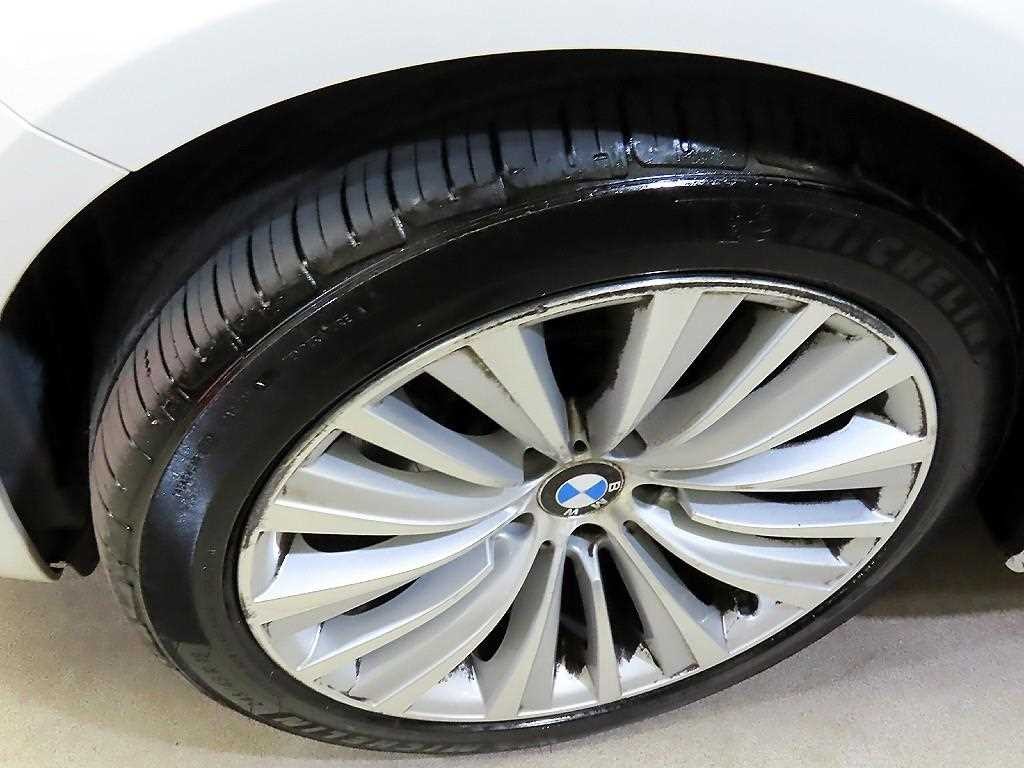 BMW 그란투리스모 5시리즈 GT (F07) GT 30d xDRIVE 이미지 19