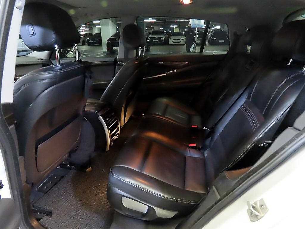 BMW 그란투리스모 5시리즈 GT (F07) GT 30d xDRIVE 이미지 7