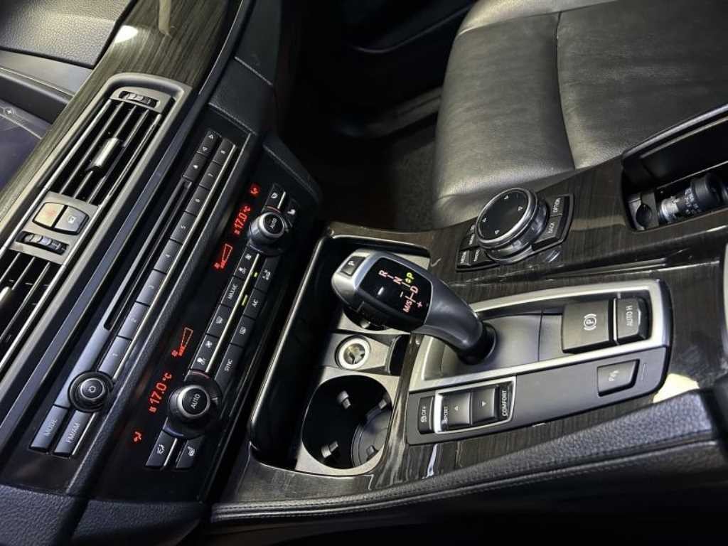BMW 5시리즈 5시리즈 (F10) 520d 럭셔리 이미지 11
