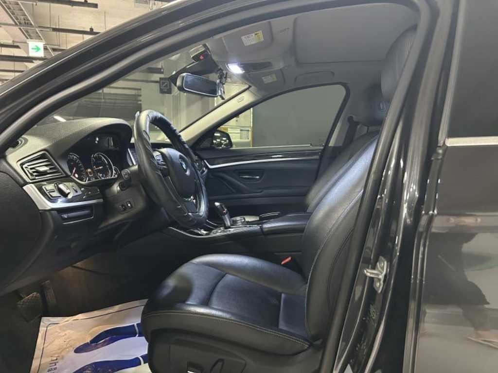 BMW 5시리즈 5시리즈 (F10) 520d 럭셔리 이미지 7