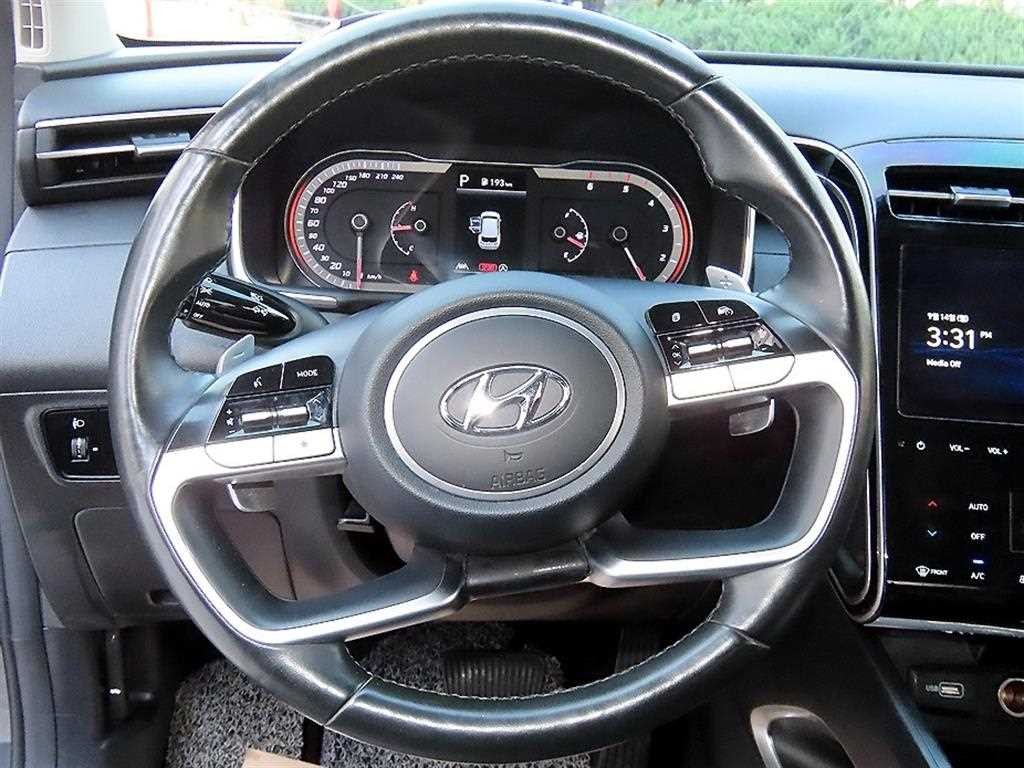 현대 투싼 투싼 (NX4) 디젤 2.0 2WD 모던 이미지 8