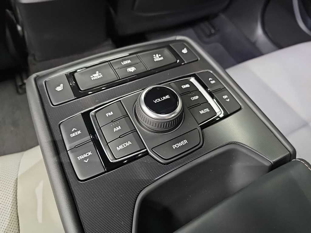 제네시스 G80 3.3 T AWD 스포츠 이미지 14