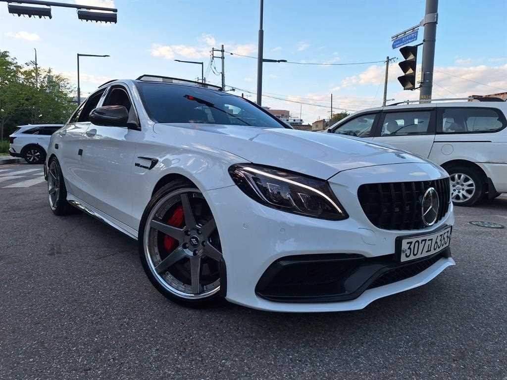 벤츠 C 클래스 C클래스 W205 C63 S AMG 이미지 1