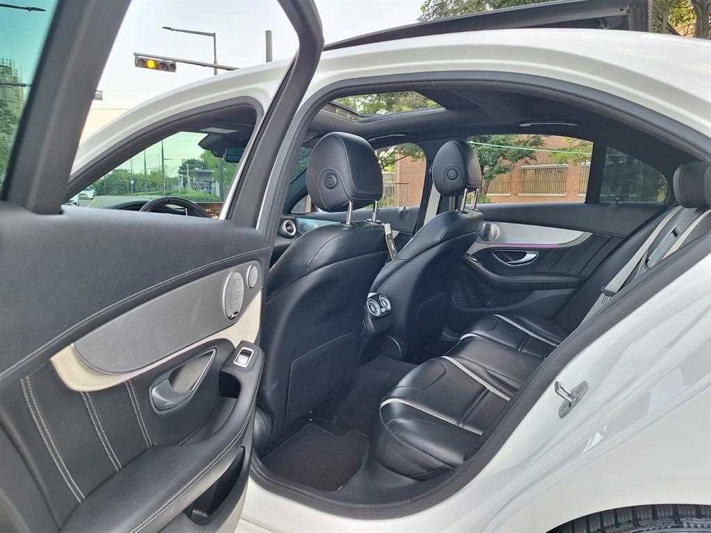 벤츠 C 클래스 C클래스 W205 C63 S AMG 이미지 10